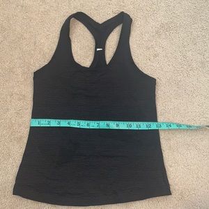 Lulu lemon tank size small
